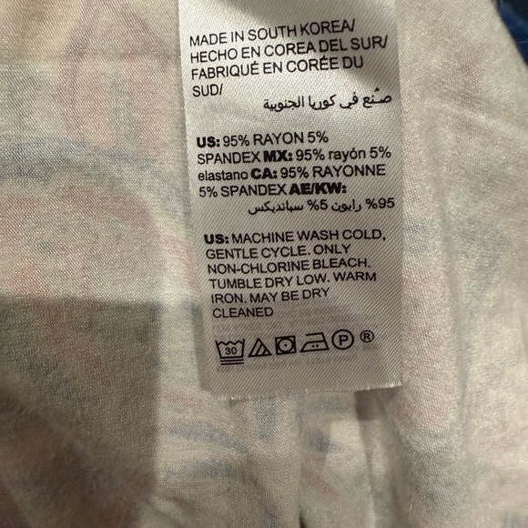 Chico's Multicolor Floral V-Neck Blouse - Picture 5 of 7